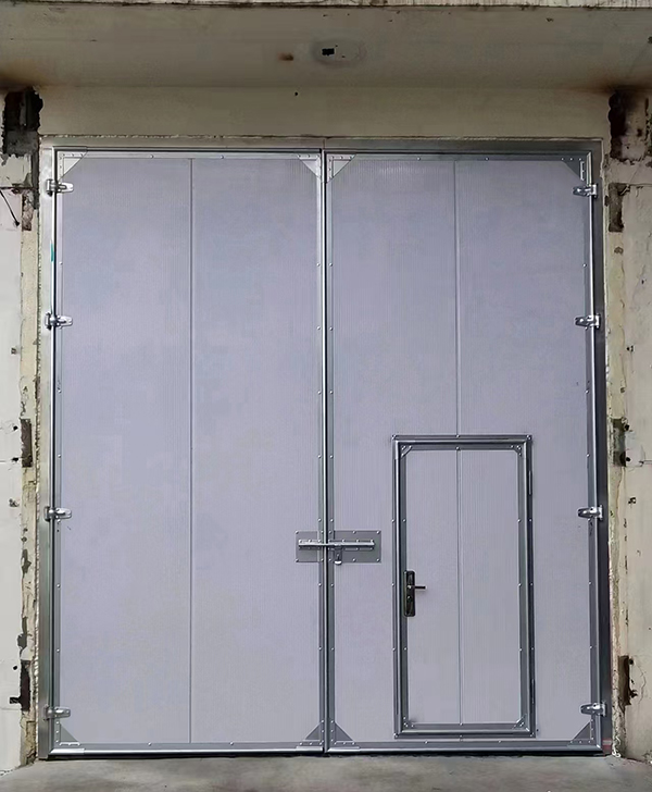 千阳工业平开门