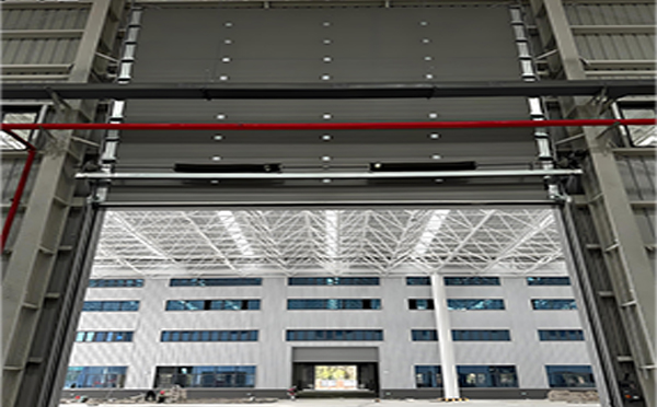 千阳工业提升门