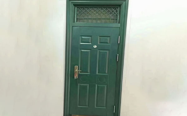 千阳学校教室门